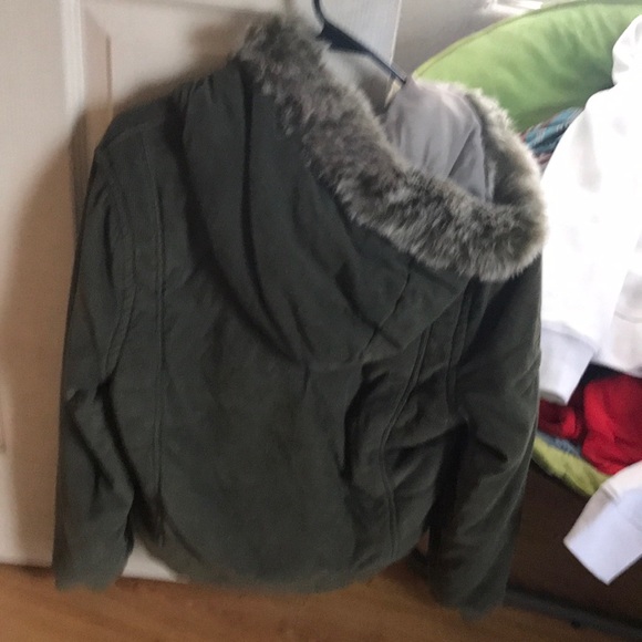 Jacket - Picture 3 of 4